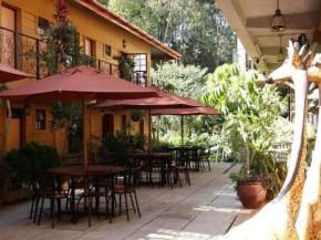  Ikweta Country Inn Maua  Maua